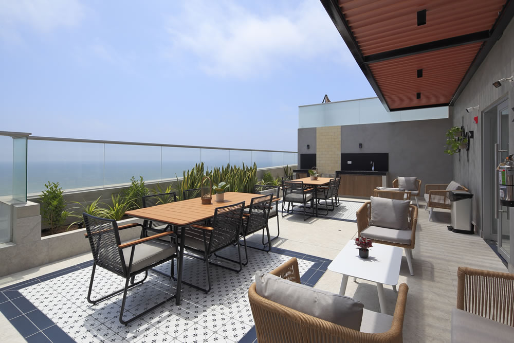 ¿Cuáles son las ventajas de comprar un departamento cerca al mar?